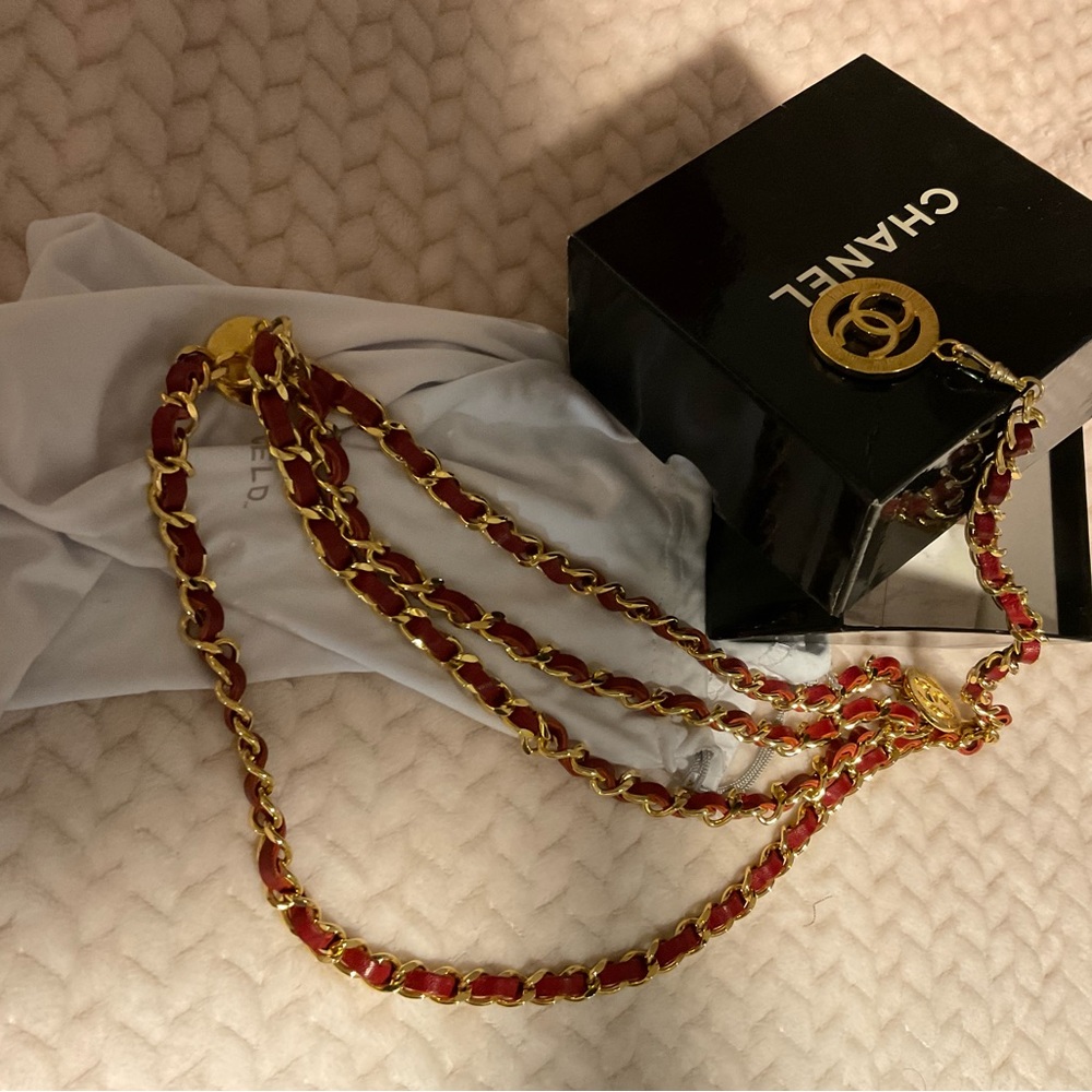 CHANEL BELT